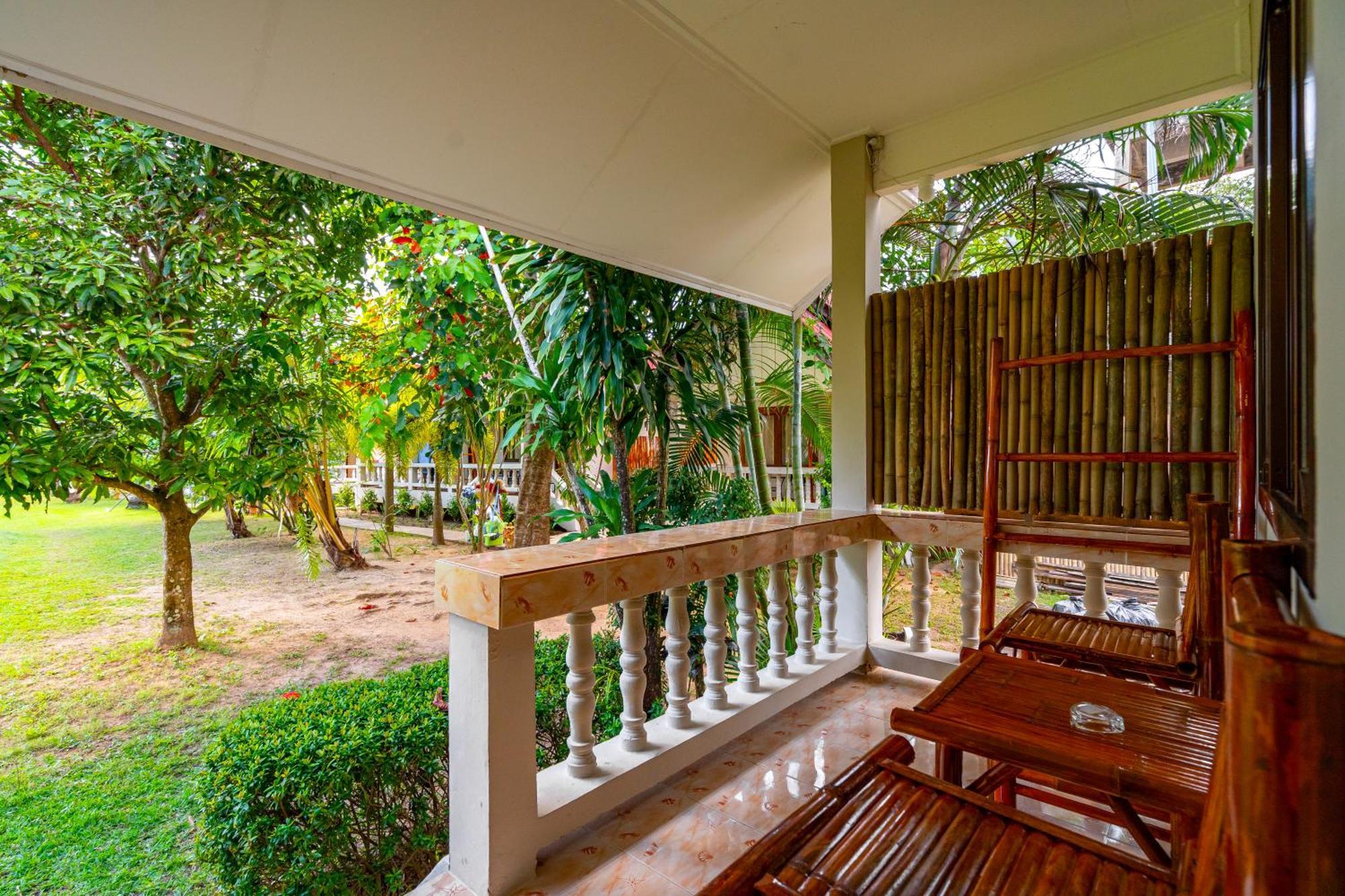 Lanta Beachfront Resort Ko Lanta Exteriér fotografie