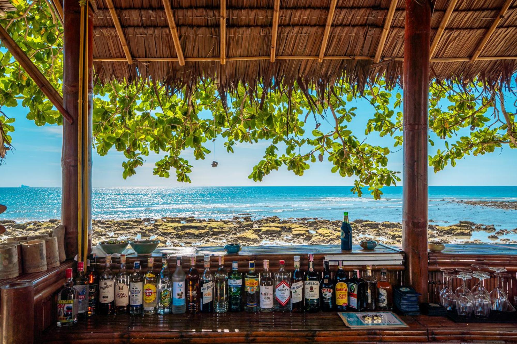 Lanta Beachfront Resort Ko Lanta Exteriér fotografie