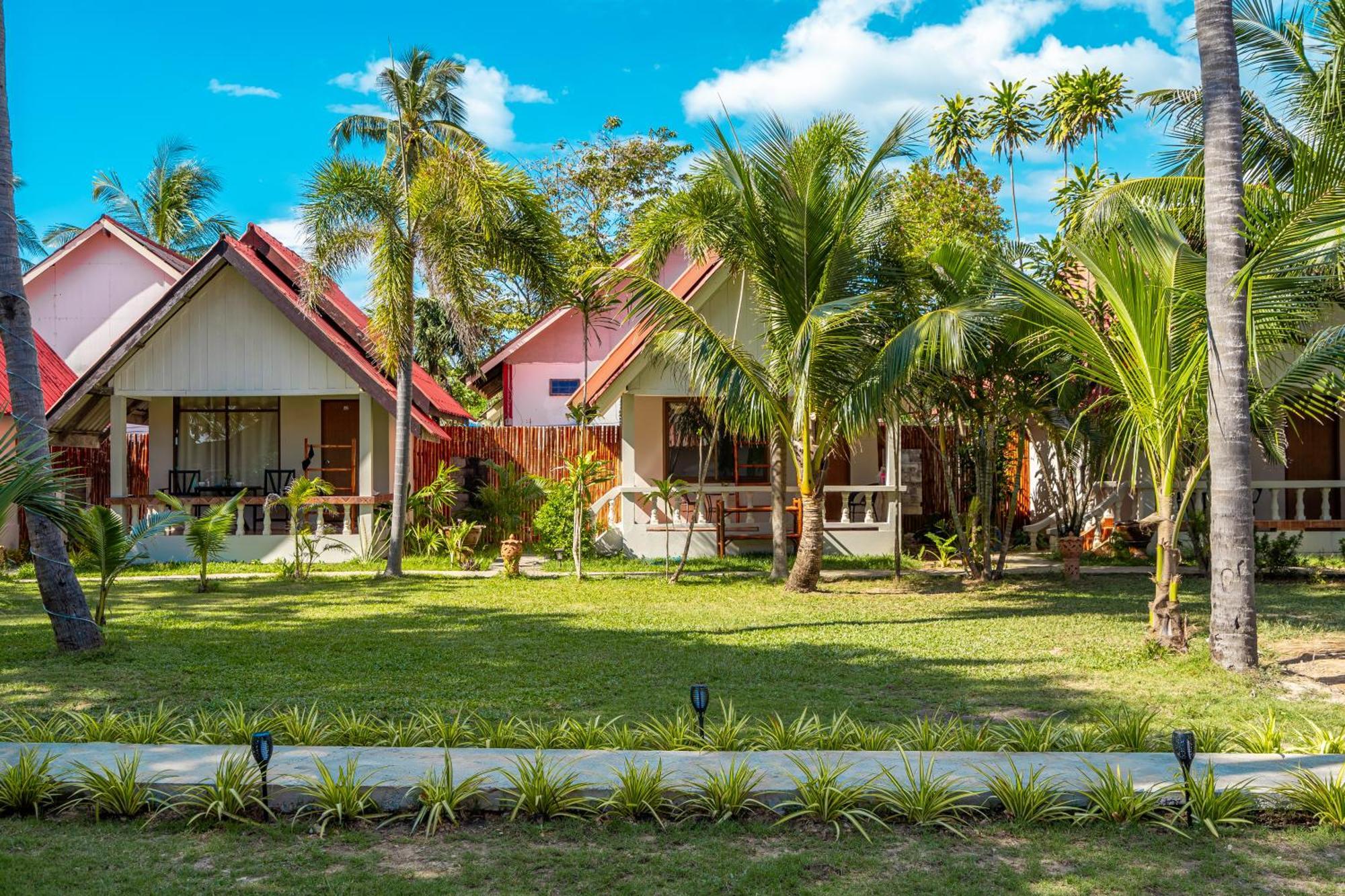 Lanta Beachfront Resort Ko Lanta Exteriér fotografie